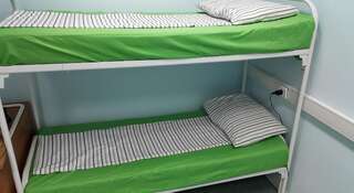 Хостел 365 Москва Спальное место на двухъярусной кровати в общем номере для мужчин-4