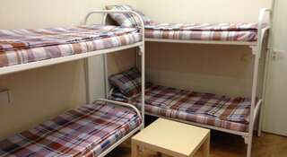 Хостел 365 Москва Спальное место на двухъярусной кровати в общем номере для мужчин-1
